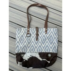 Myra Bag Vacation Tote Cowhide Leather Western Cowgirl Chic Boho